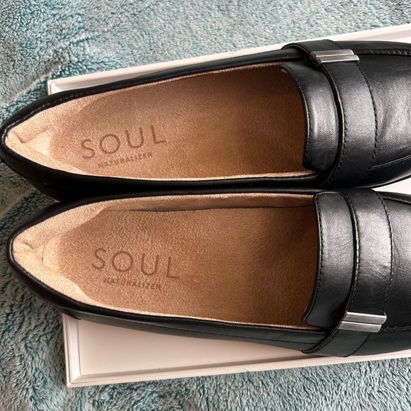 NWOB NATURALIZER  SOUL Kentley Flat Loafer Black Leather Size 7.5Wide - Picture 8 of 13